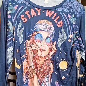 Stay Wild Graphic Long Sleeve Shirt